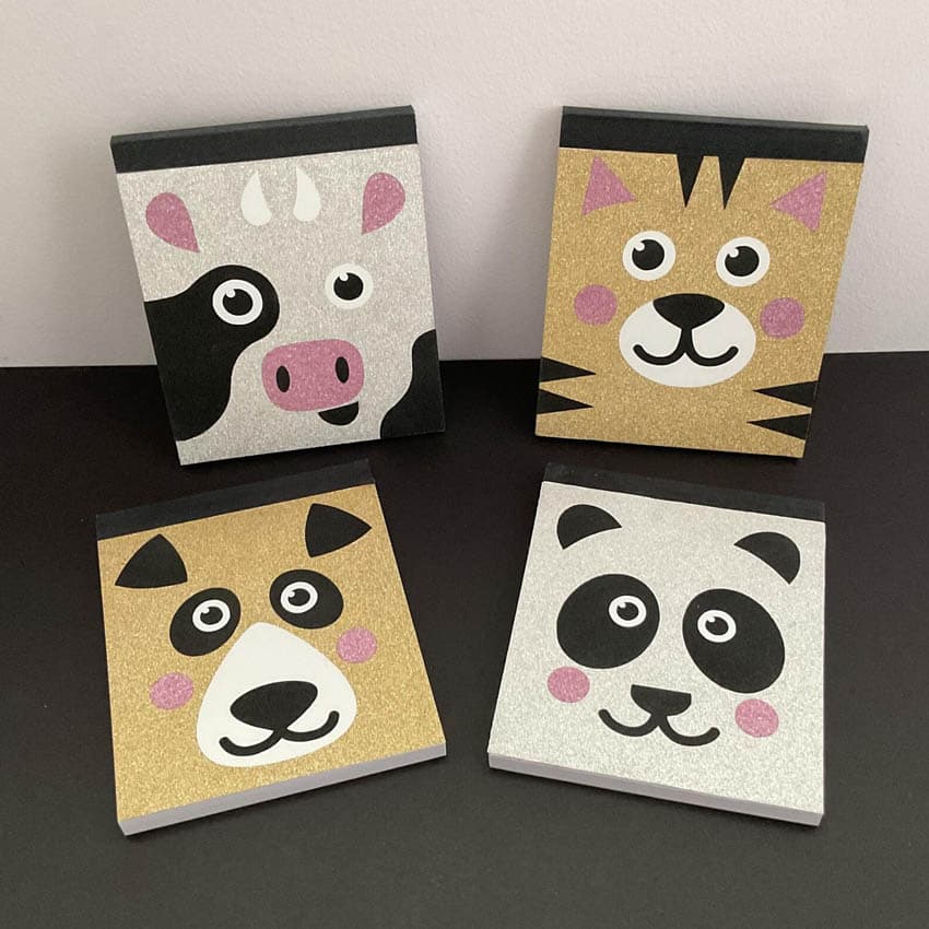 Pack of small animal notepads